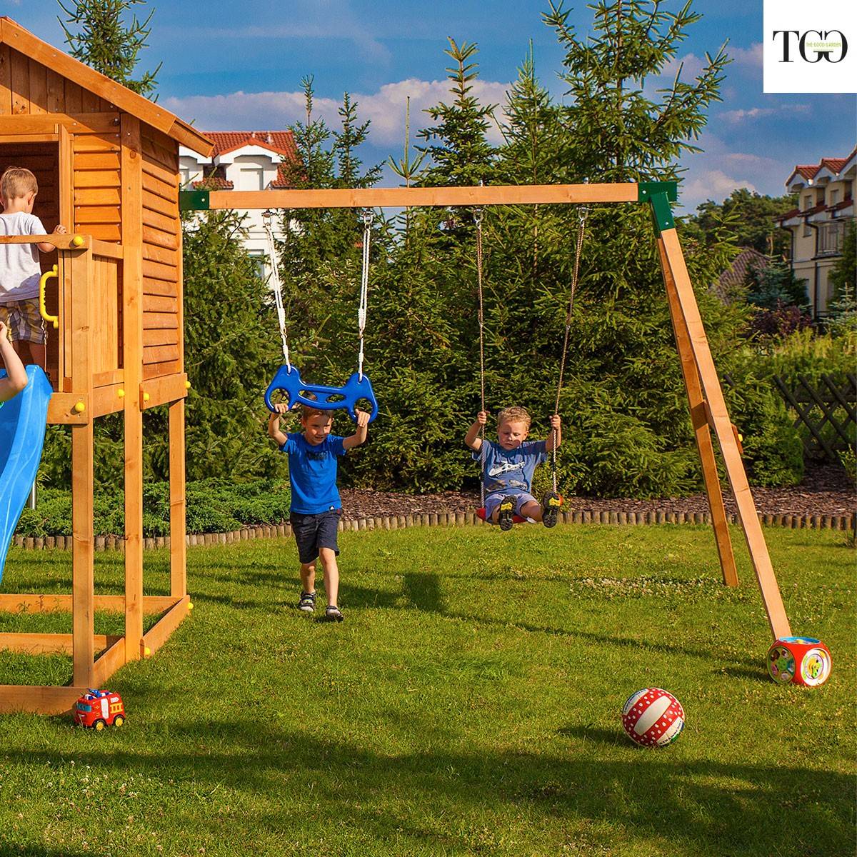 Casetta in legno con Torre da gioco con scivolo rosso bambini per giardino
